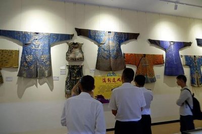 國家文物進出境審核海南管理處（海口綜合保稅區工作站）在海口揭牌，助力文化藝術產業投資新篇章